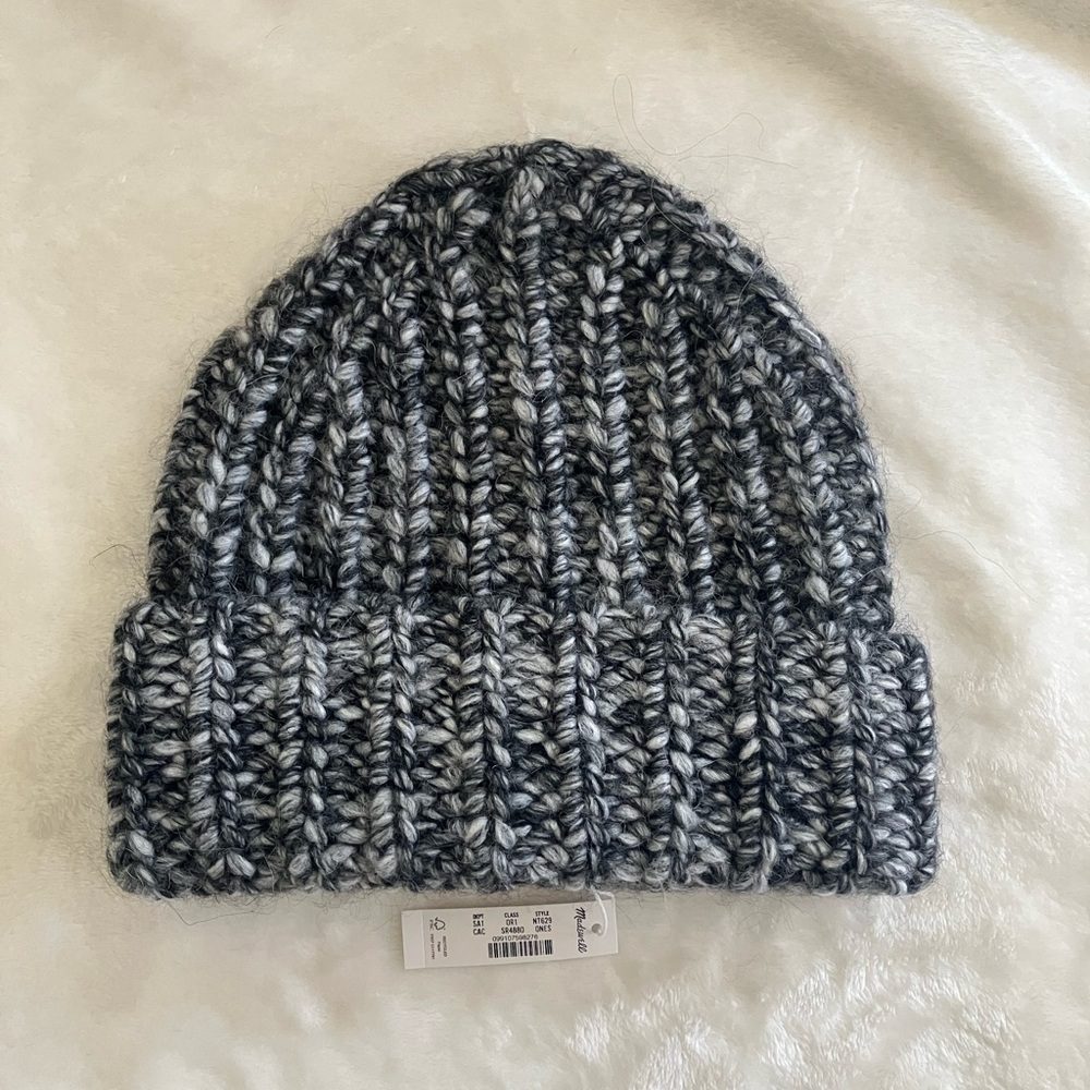 NWT Madewell Chunky Gray Knit Beanie, Wool/Acrylic/Alpaca blend